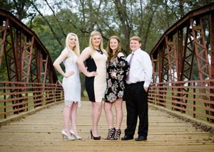 Lufkin Nacogdoches Photography Experts. Family, Children and Pet pictures that make you love the way you look by Greg Patterson, House of Photography of Nacogdoches.