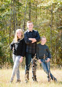 Lufkin Nacogdoches Photography Experts. Family, Children and Pet pictures that make you love the way you look by Greg Patterson, House of Photography of Nacogdoches.