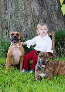 Lufkin Nacogdoches Photography Experts. Family, Children and Pet pictures that make you love the way you look by Greg Patterson, House of Photography of Nacogdoches.