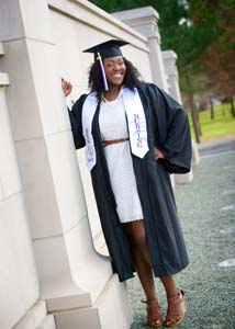 SFA Photography Expert, graduation pictures that make you love the way you look by Greg Patterson House of Photography Nacogdoches.