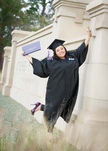 SFA Photography Expert, graduation pictures that make you love the way you look by Greg Patterson House of Photography Nacogdoches.