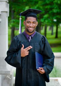 SFA Photography Expert, graduation pictures that make you love the way you look by Greg Patterson House of Photography Nacogdoches.